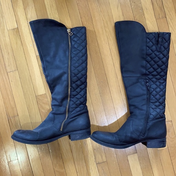 COPY - Steve Madden NorthSide Quilted Boots - Picture 3 of 3